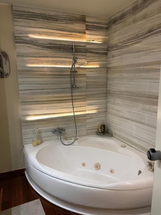 דירות Athens Lycabettus Hill Penthouse, Private Roof Garden & Pool מראה חיצוני תמונה